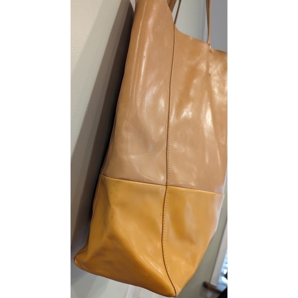 Sorial New York Vegan Leather Yellow Tan Shoulder Tote Bag - Picture 9 of 10